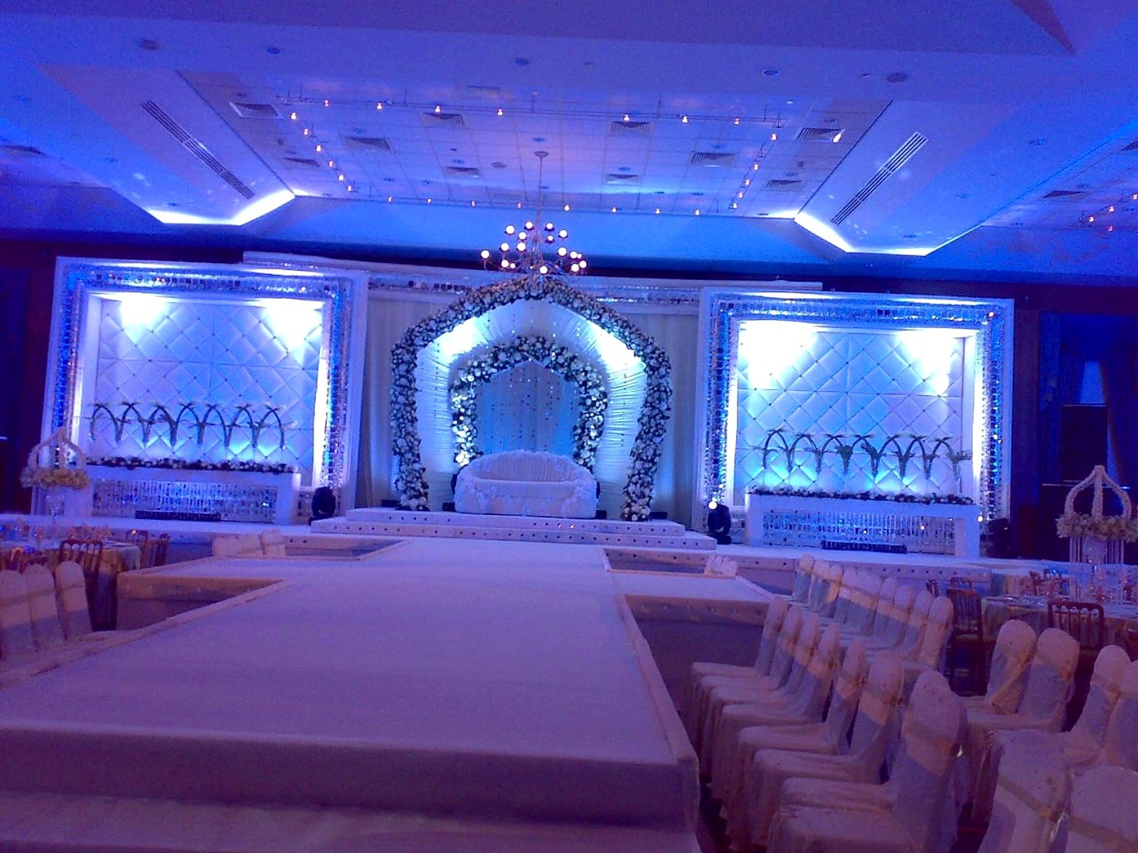 Event table setting by Al Rayhan Events